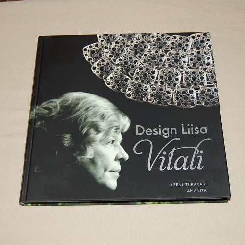 Leeni Tiirakari Design Liisa Vitali